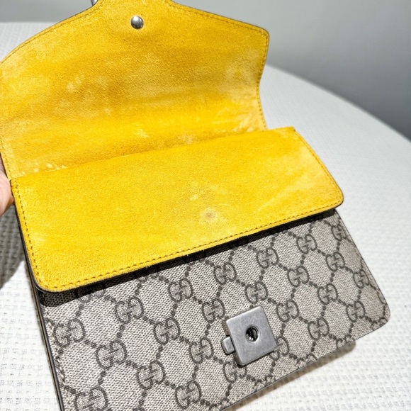 Gucci Bacchanalia series yellow small size new condition basically flawless - Picture 9 of 10